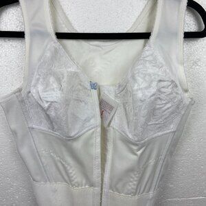 NWT Vintage Frederick white corset  Sz 38B